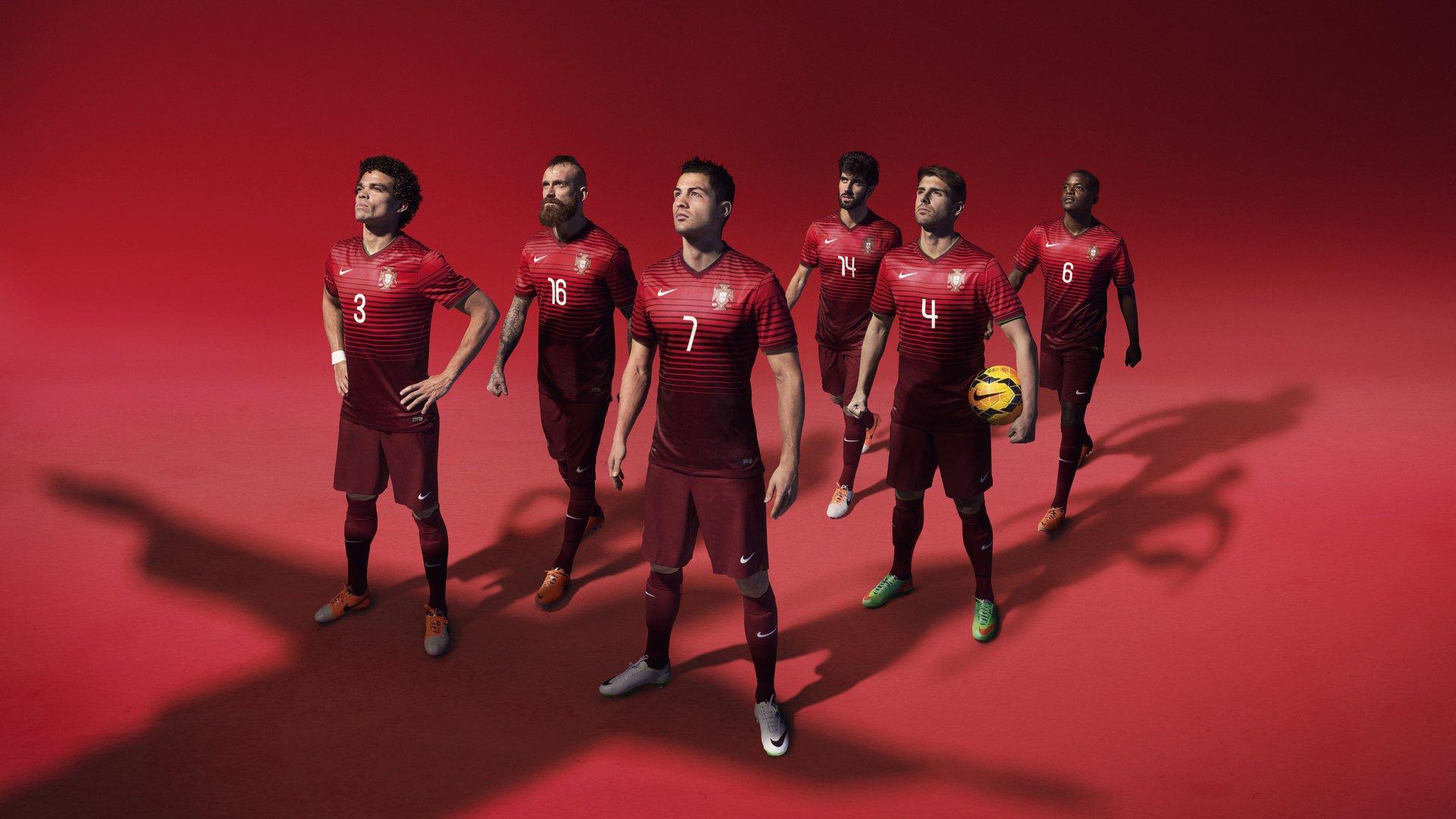 从仰慕到无视，勒布朗·詹姆斯与迈克尔·乔丹的二十年舆论变迁